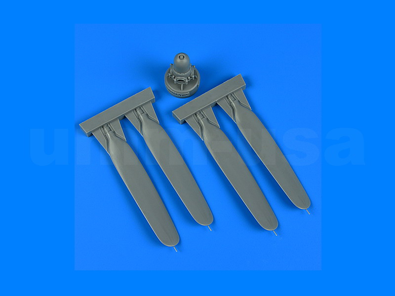 QB32240 P-47 Thunderbolt propeller Hamilton Standard 1/32